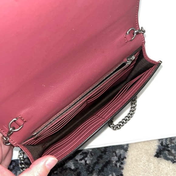 Gucci Blooms Floral Wallet on Chain - Picture 8 of 13